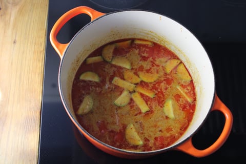 Goodfood Travels: Thailand's Spicy Veggie Red Curry - Step #4 Make the curry