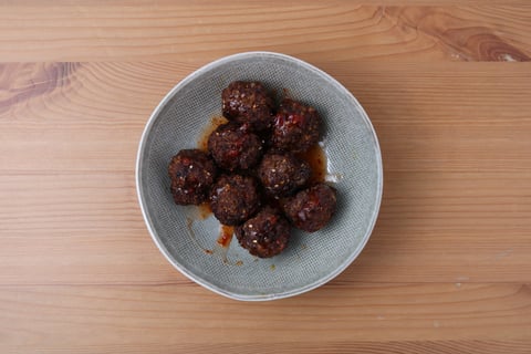 Sweet Chili Glazed Beef Meatballs - Step #4 Fry & glaze the meatballs