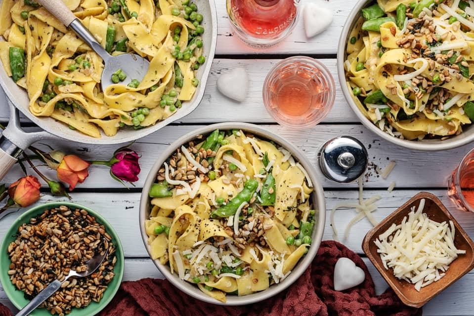 Fresh tagliatelle with parsnip brown butter sauce - Extra large standard