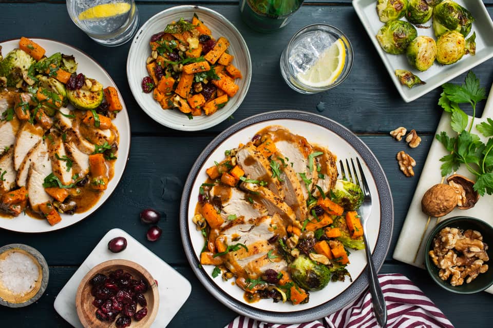 Seared chicken breastswith dijon gravy - Extra large standard