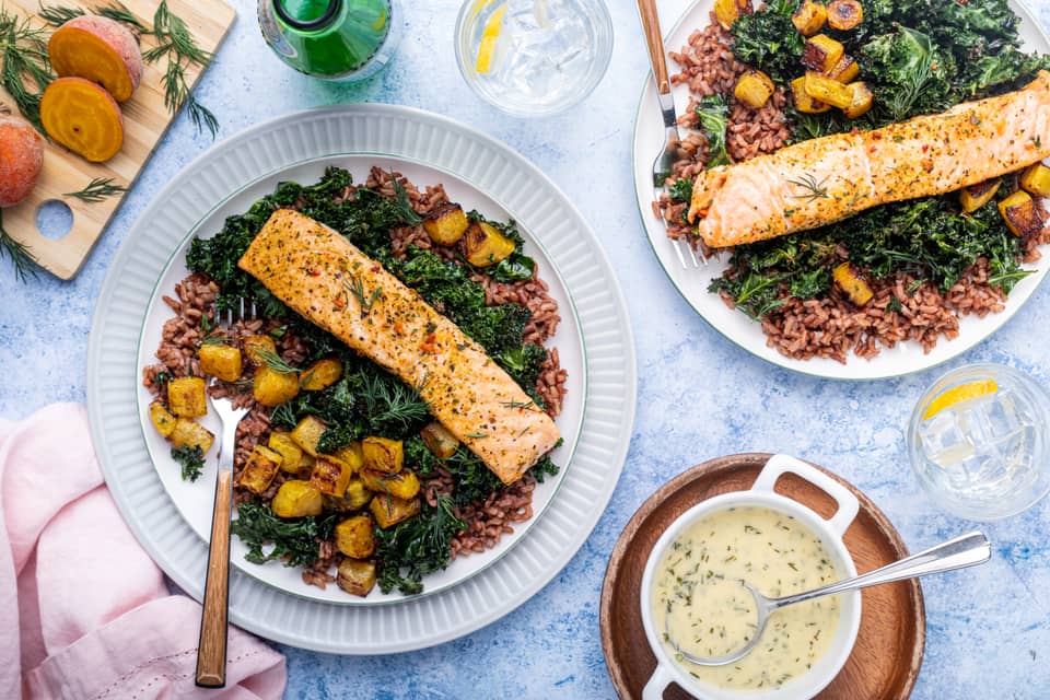 Oven baked salmonwith dilled beurre nantais - Extra large standard