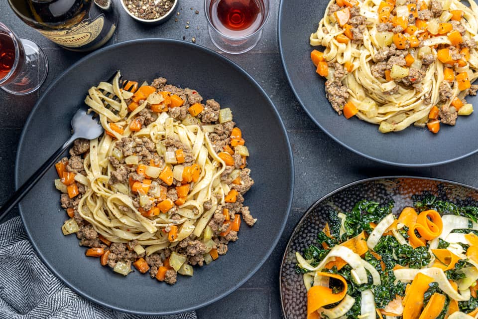 Springtime white bolognese with bison and fresh linguine - Extra large standard