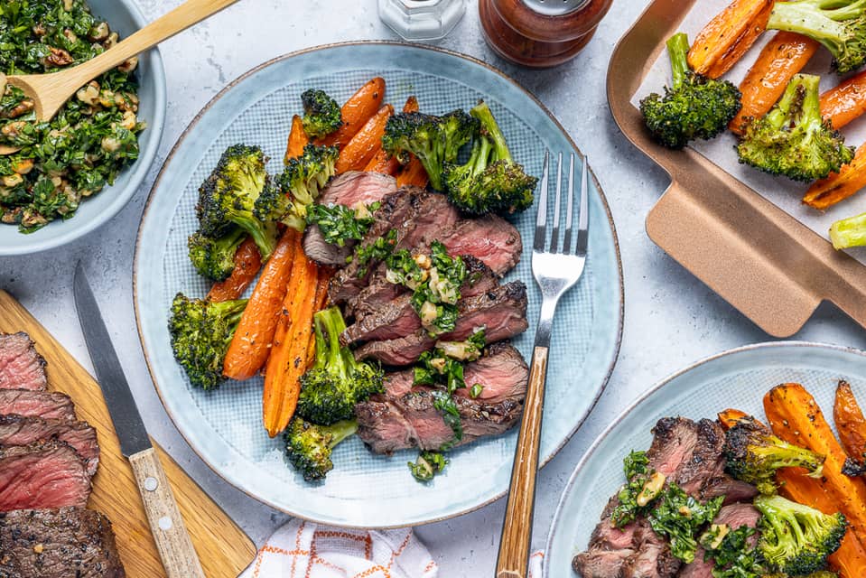 Steaks with toasted walnut gremolata - Extra large standard