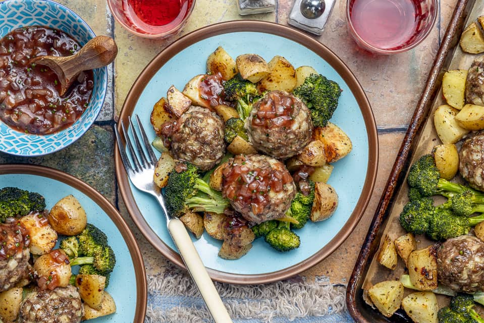 Scandi beef meatball traybake - Extra large standard