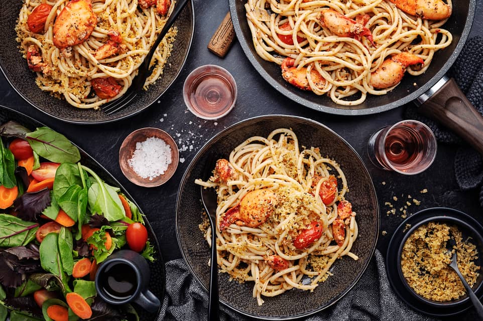Lartisan poached lobster confit cherry tomato pasta - Extra large standard