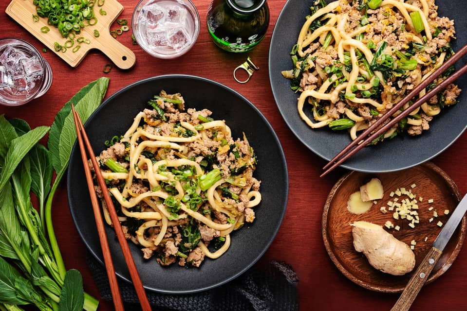 Sesame spiced ground beef fresh udon noodles - Extra large standard