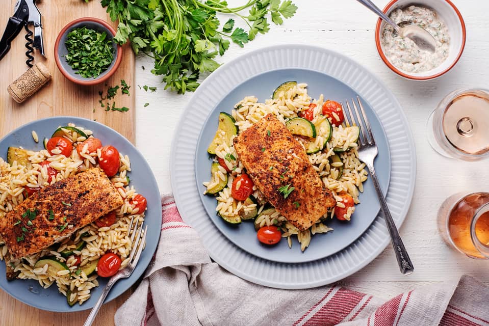 Greek style salmon over orzo - Extra large standard