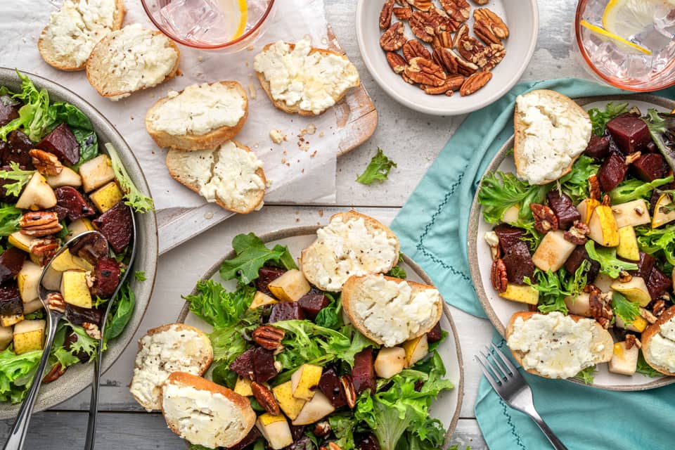 Warm beet pear pecan salad - Extra large standard