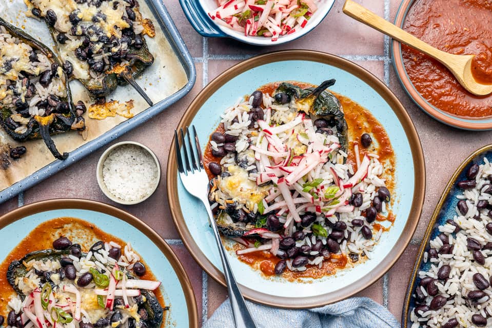 Black bean chiles rellenos - Extra large standard