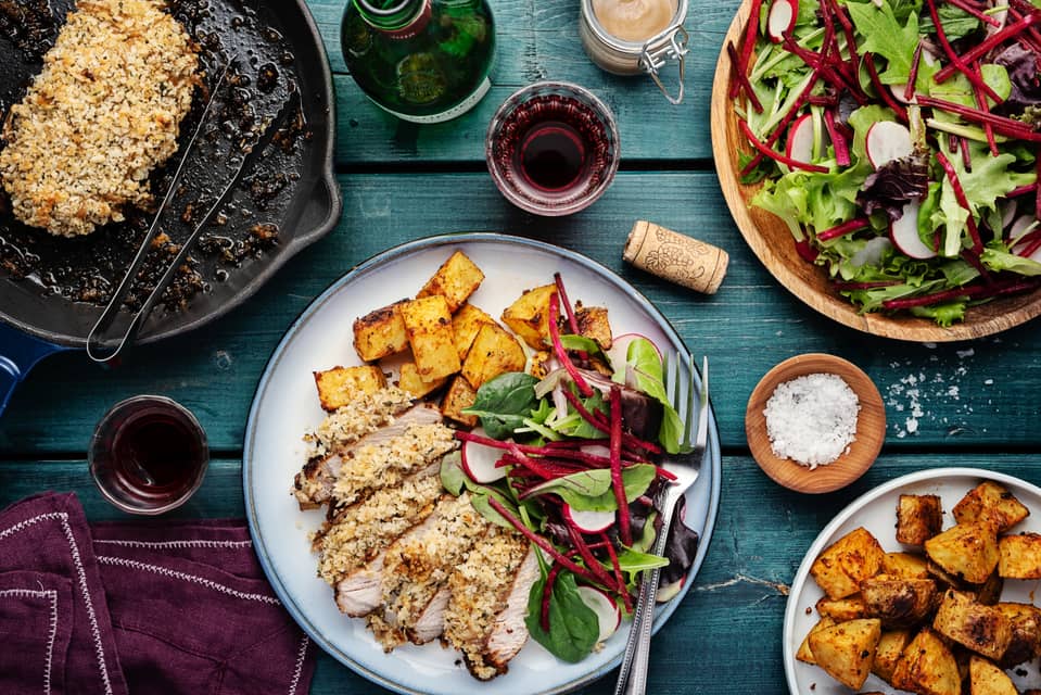 Crispy pork chops lyonnaisewith roasted potatoes - Extra large standard