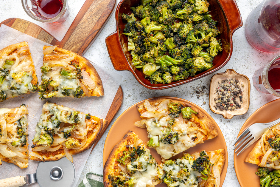 Double Cheese Naan Pizzas