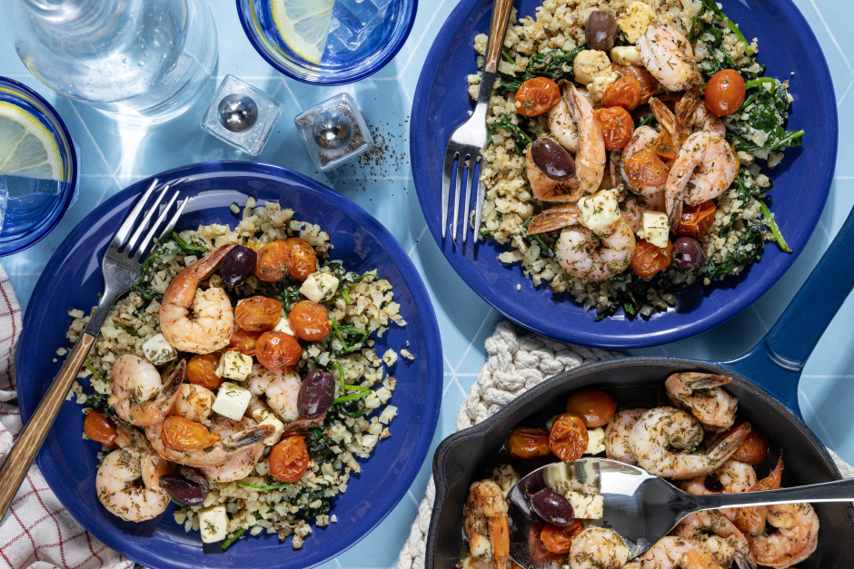 Keto: Quick Garlicky Shrimp, Olive & Feta Skillet
