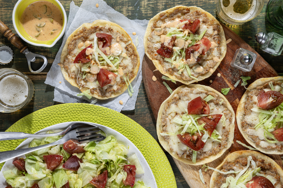 Tacos smash burger au porc et au fromage