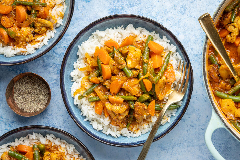 Creamy Chicken & Veggie Curry