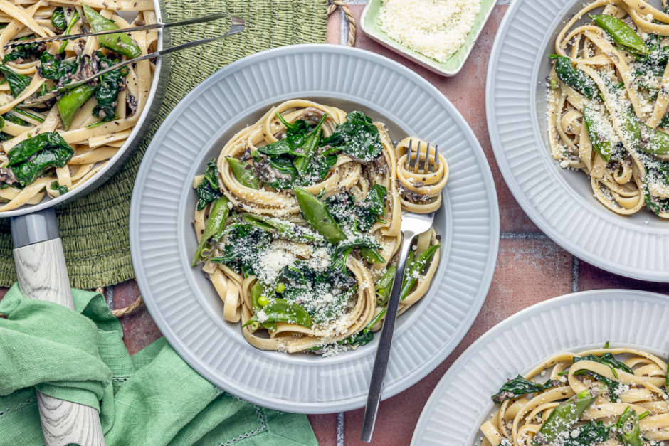 One-Pot Sneaky Mushroom Fettuccine