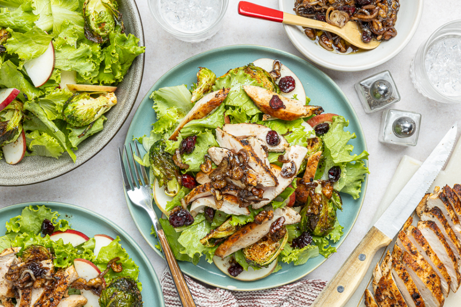 Salade de l'Action de grâce au poulet et aux choux de Bruxelles