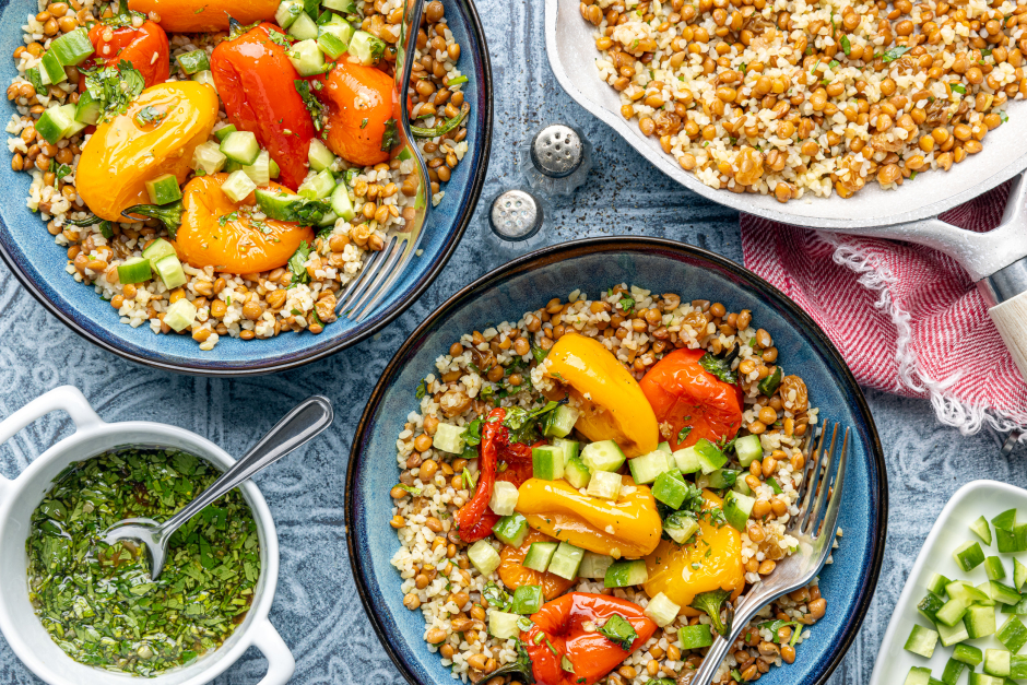 Quick Roasted Lentil & Mini Pepper Raisin-Bulgur Bowls