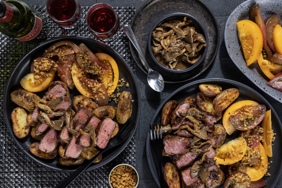 L’Artisan: Seared Filets Mignons with Mushroom Pan Sauce