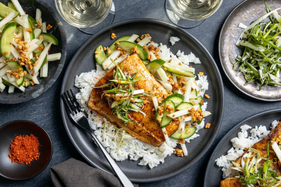 Morue charbonnière style coréen avec pajeori d'oignons verts