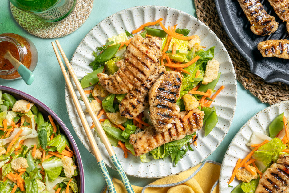 Quick Grilled Chicken Bánh Mì Salad