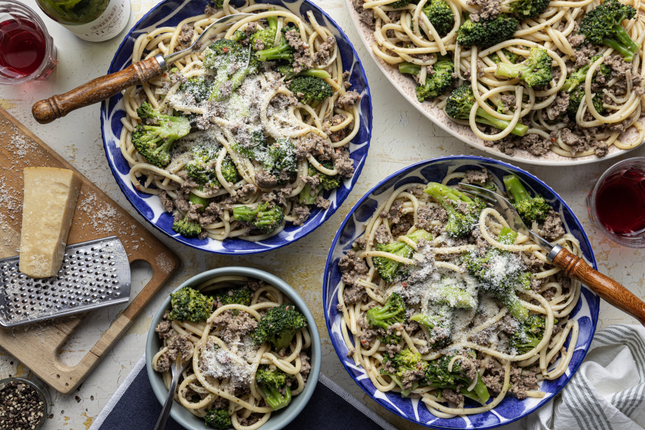 Quick ’n’ Creamy Ground Beef Bucatini