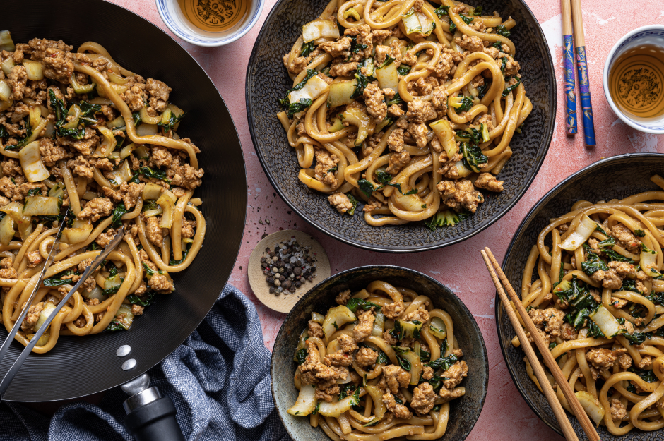 Speedy Garlic-Ginger Ground Pork Stir-Fry