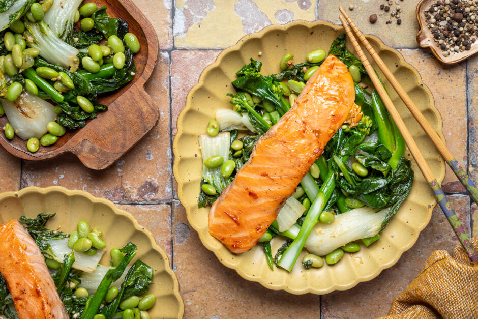 Chili-Glazed Salmon Broil