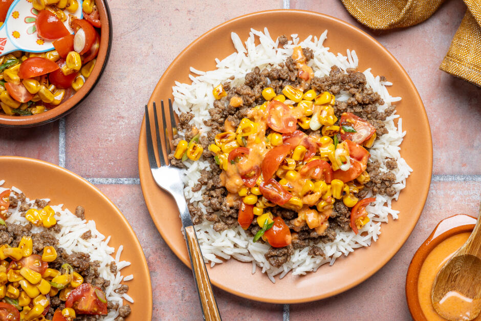 Échange de protéine | Bols de riz et bœuf haché aux épices jerk piquantes