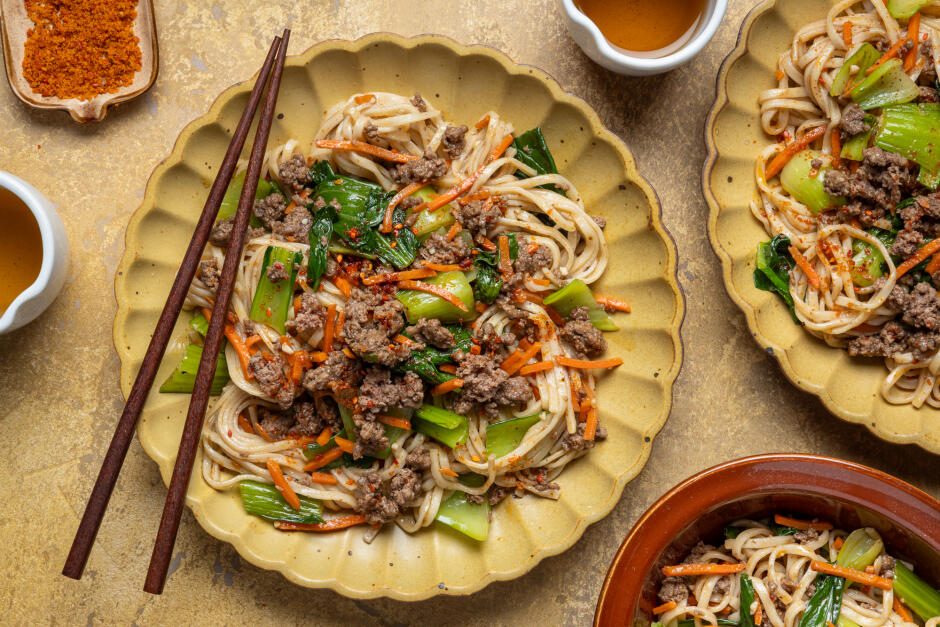 Protein Swap | Quick Saucy Ground Pork Lo Mein