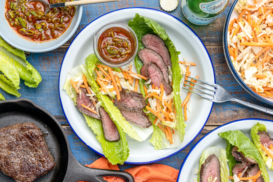 Bánh Mì Steak Lettuce Cups