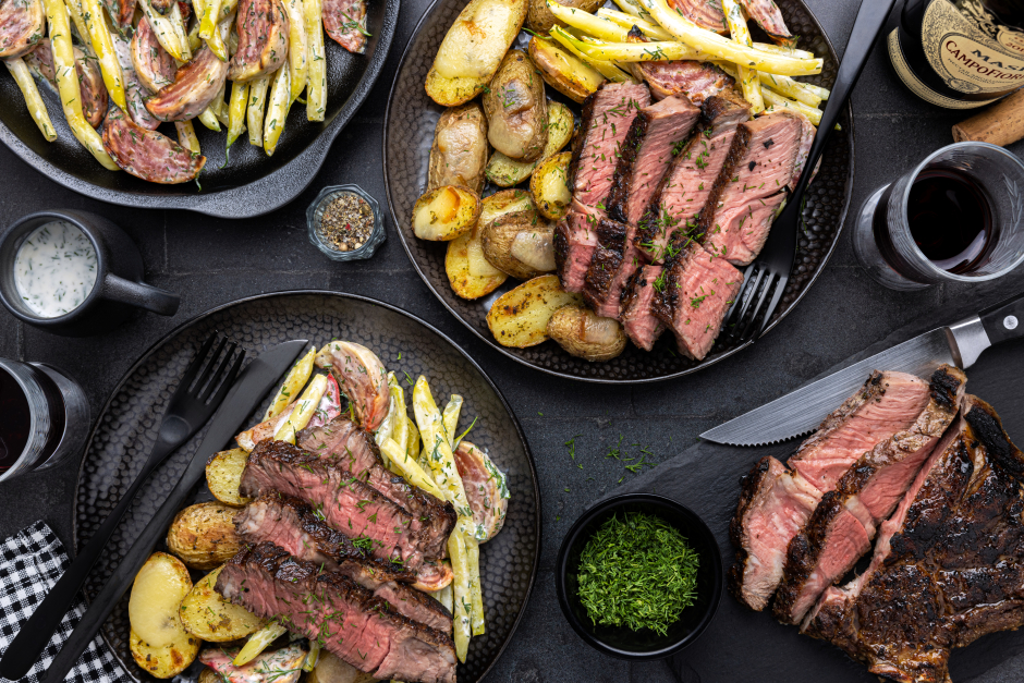 L’Artisan: Grass-Fed AAA Bone-In Rib Steak with Yellow Wax Bean & Chioggia Beet Salad
