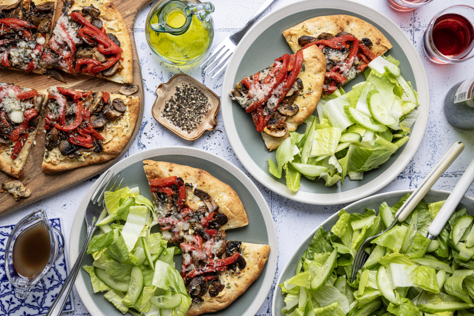 Mushroom, Pepper & Rosemary Ricotta Naan Pizzas