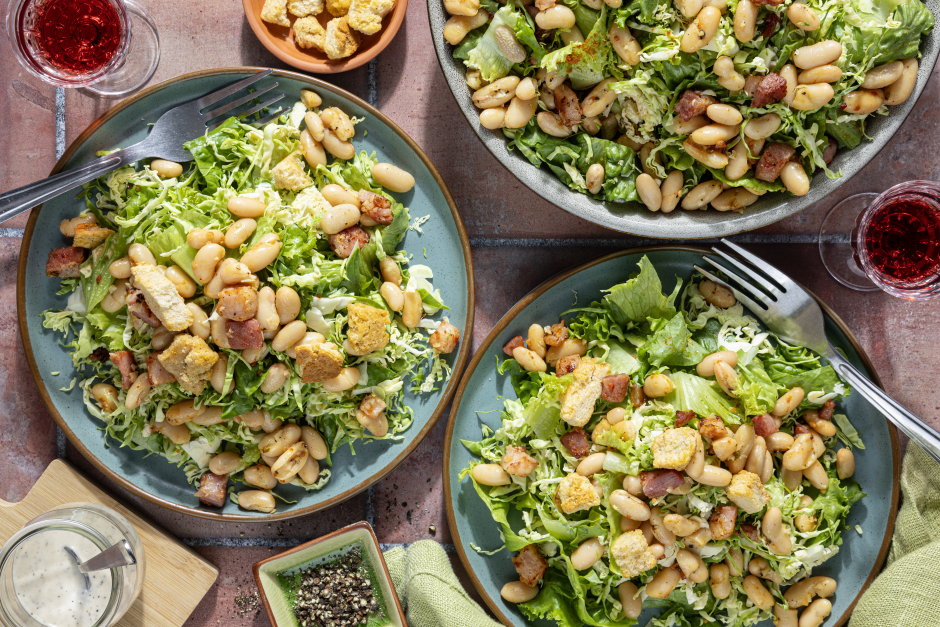 Salade César en 10 minutes avec pancetta et haricots blancs