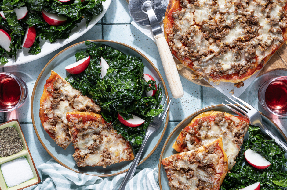 Pizzas style bolognaise au bœuf express sur naans