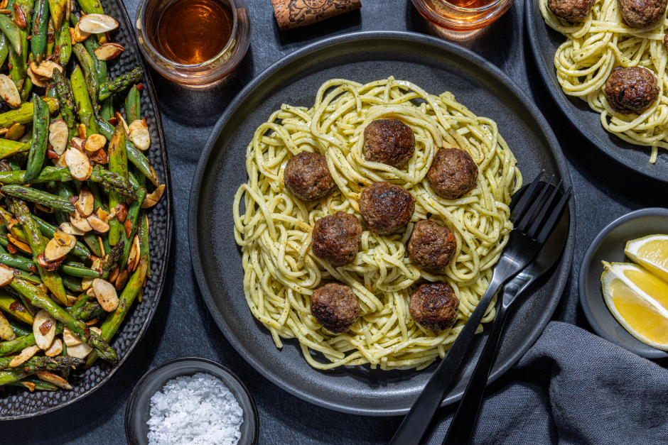 Spaghettis alla chitarra citronnés avec mini-boulettes de bison