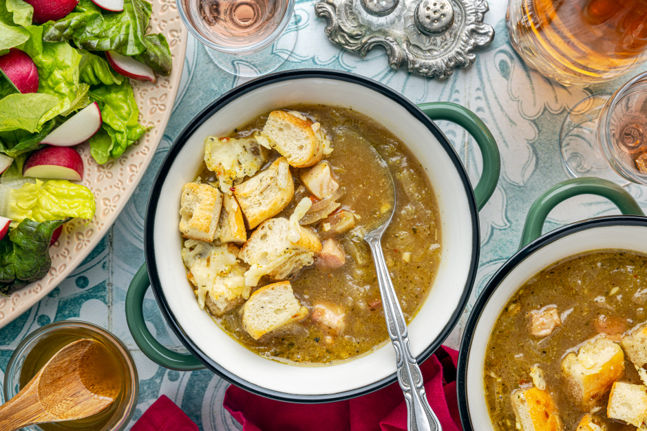 Soupe à l’oignon et à la pancetta