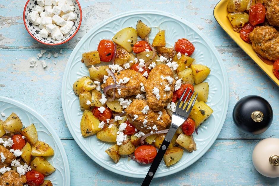 Chorizo Ćevapi & Feta Traybake