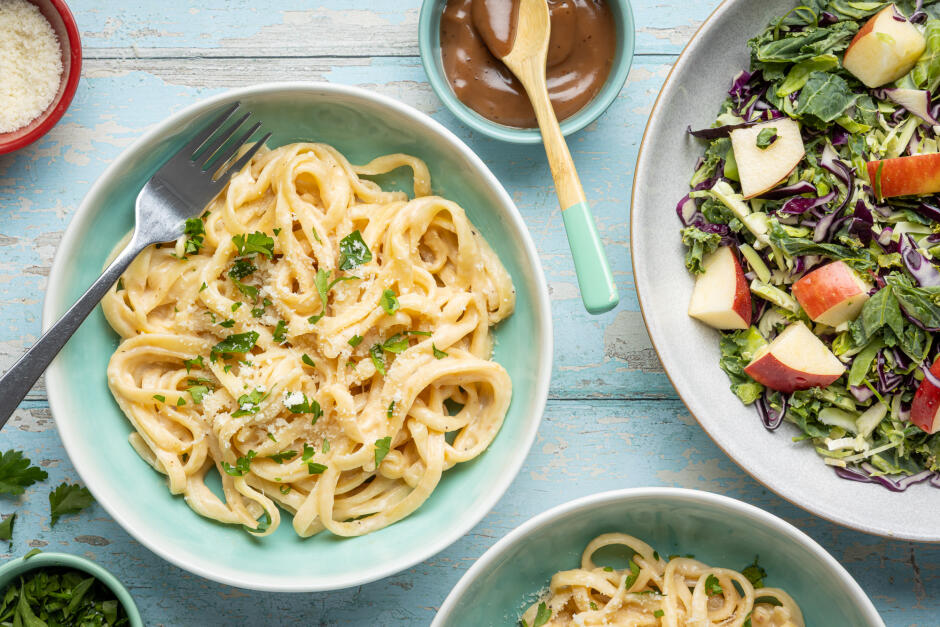 Fresh Fettuccine Alfredo Skillet
