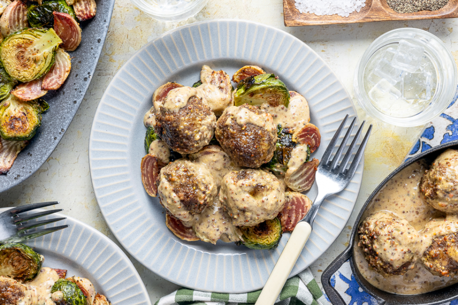 Boulettes de bœuf nordique en sauce crème-moutarde