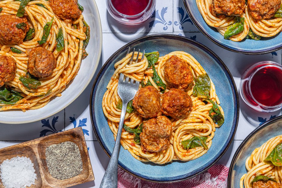 Easy Spoon-Drop Sausage Meatballs & Spaghetti