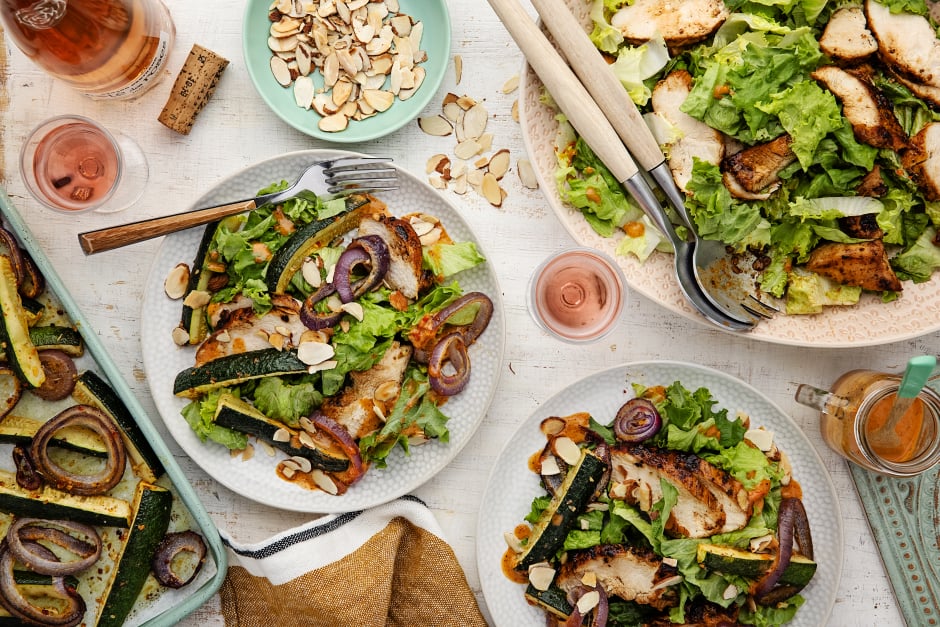 Salade espagnole au poulet et aux amandes