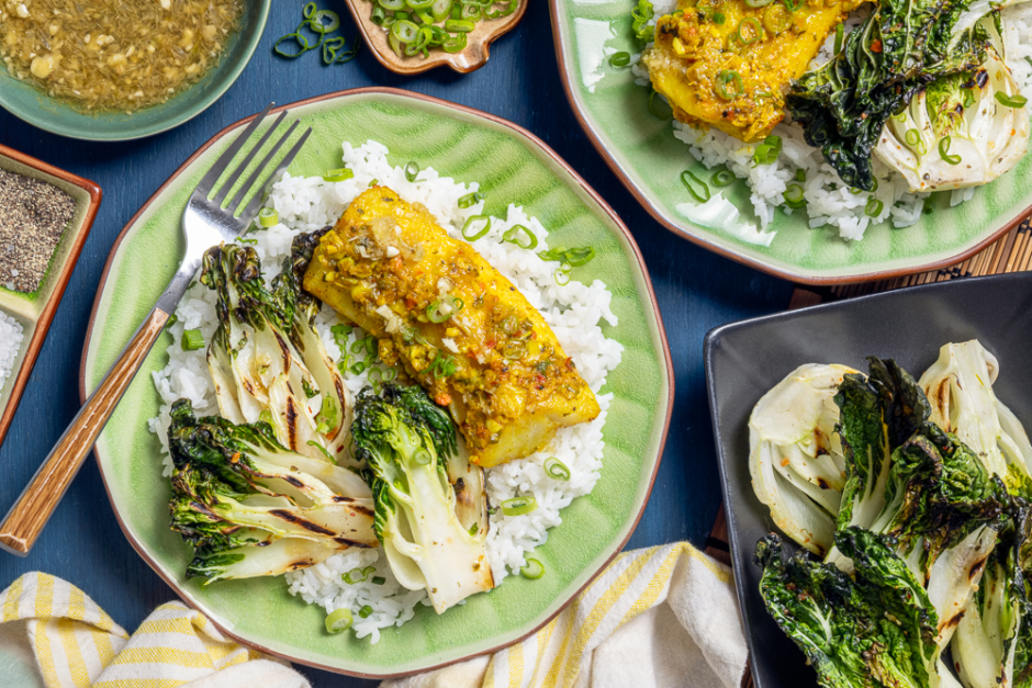 Foil-Grilled Turmeric Cod