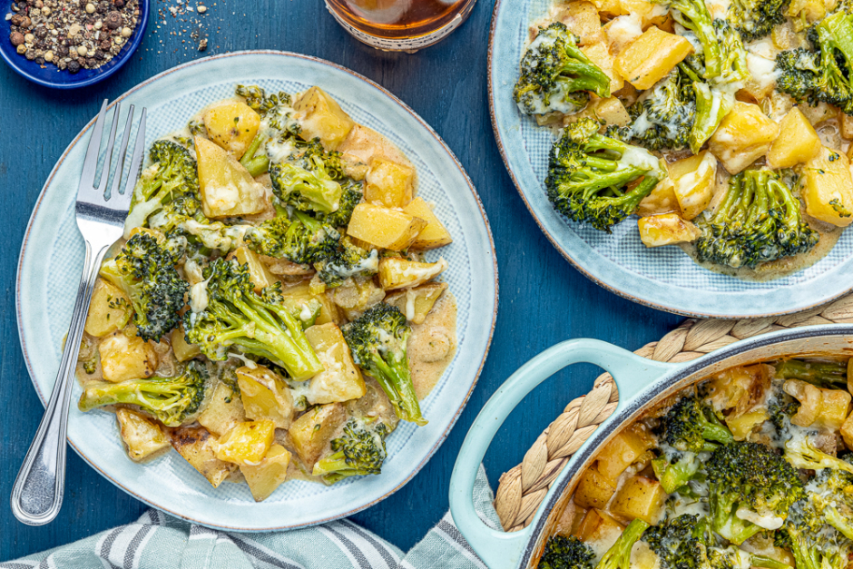 Cheesy Potato & Broccoli Casserole