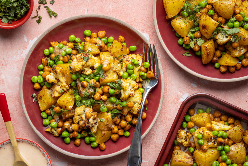Sheet Pan Vegan Samosa Bowls