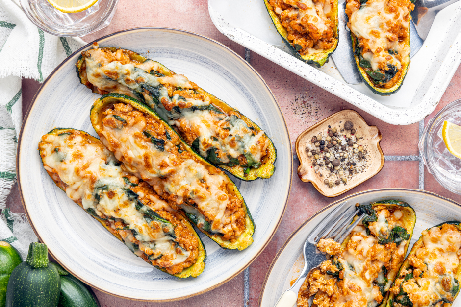 Zucchinis farcis au bœuf cajun gratinés