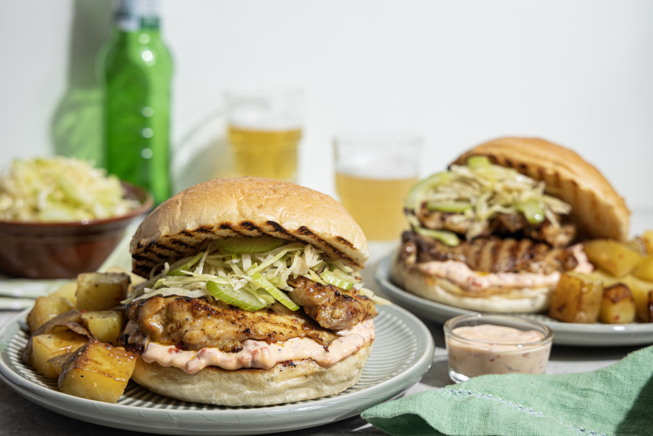 Burgers de cuisses de poulet acidulés