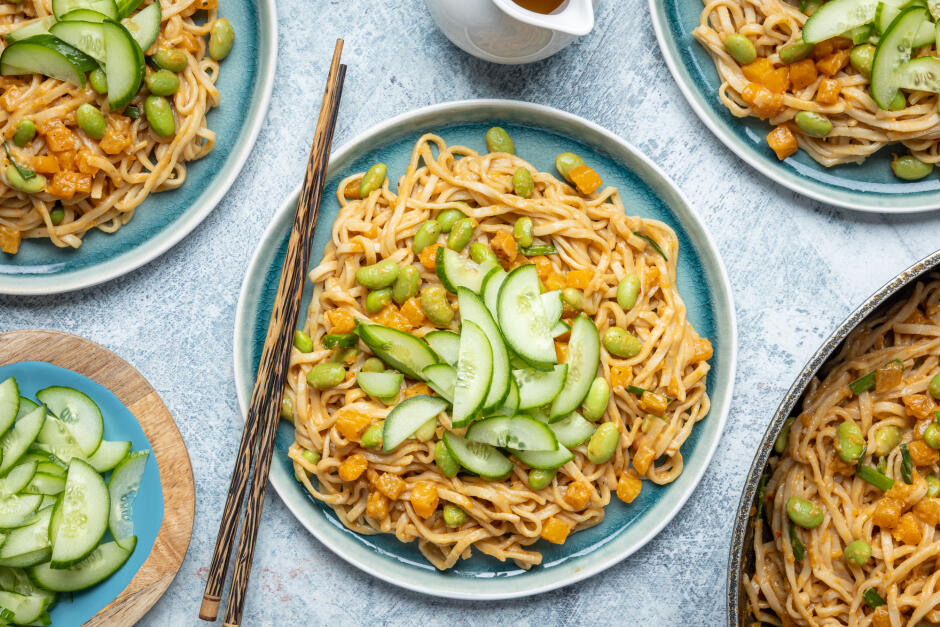 Veggie Peanut Noodles