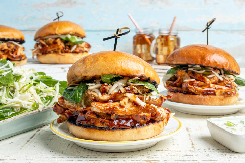 Sweet 'n' Smoky BBQ Chicken Burgers