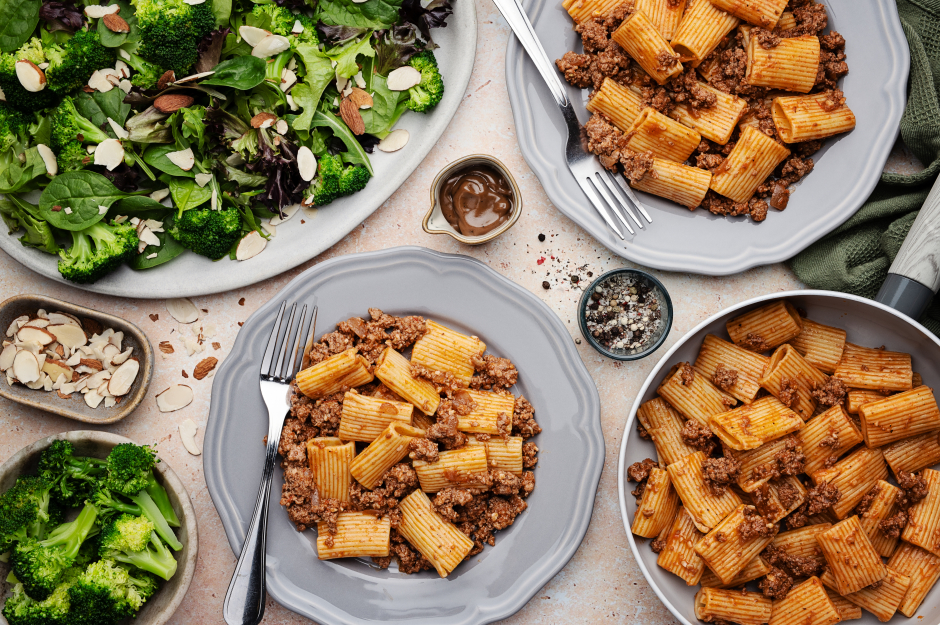 Quick Beef Ragu Rigatoni