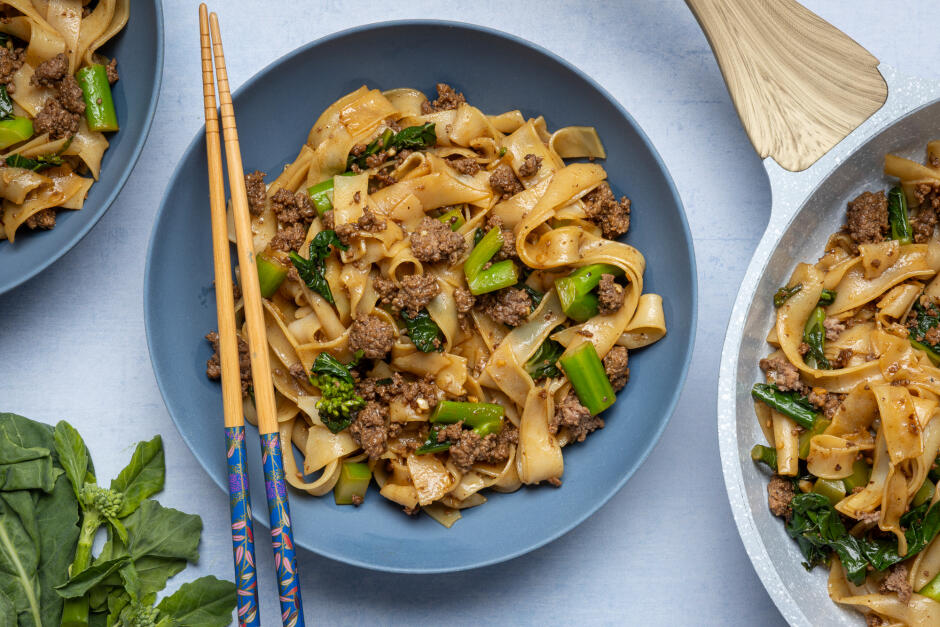 Protein Swap | Speedy Ground Pork Pad See Ew